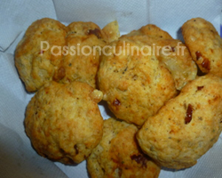 Cookies sal�s aux figues s�ch�es et parmesan