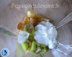 Pr�paration du smoothie dans blender