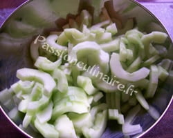 Concombre dans le saladier