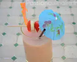 Smoothie aux fraises et banane