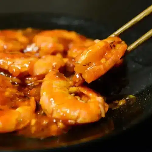 Crevettes à la crème de coco et curcuma